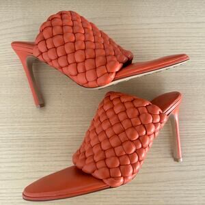 Bottega Veneta Padded Intreccio Weave Leather Heels Size 10